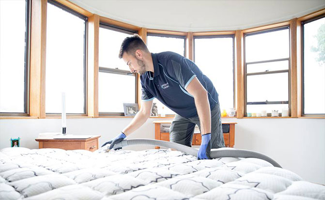 mattress-cleaning